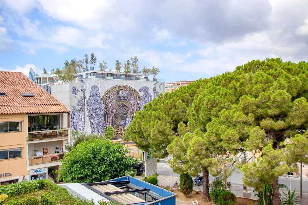 Apartment Duplex Vieil Antibes 3 Chambres Parking Avec Vue Mer Wifi - Limestay