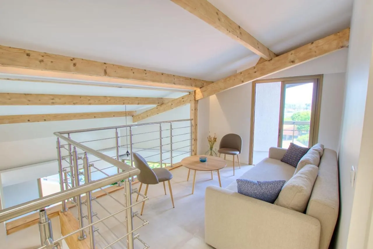 Apartment Duplex Vieil Antibes 3 Chambres Parking Avec Vue Mer Wifi - Limestay